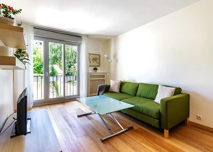 élégance Aux Portes Des Champs-élysées Apartamento París